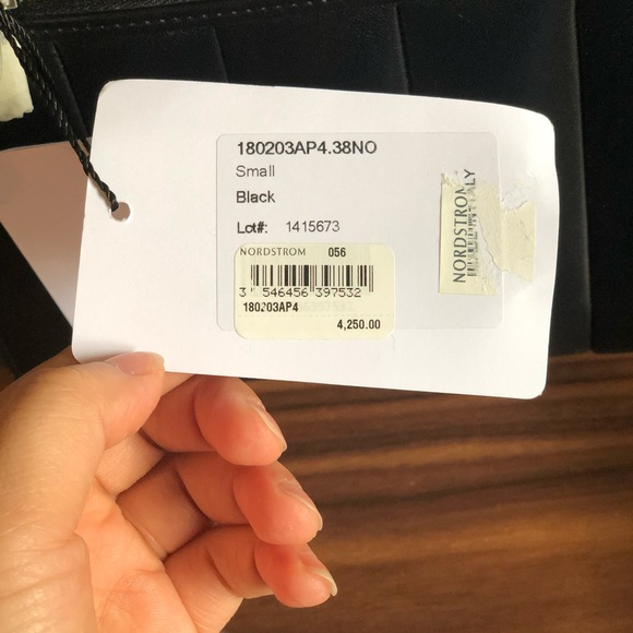 Celine - Picture 9 of 10